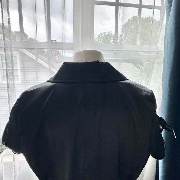 Torrid Black Bolero Jacket - Chic & Versatile Layering Piece | Plus Size Fashion - Picture 3 of 4